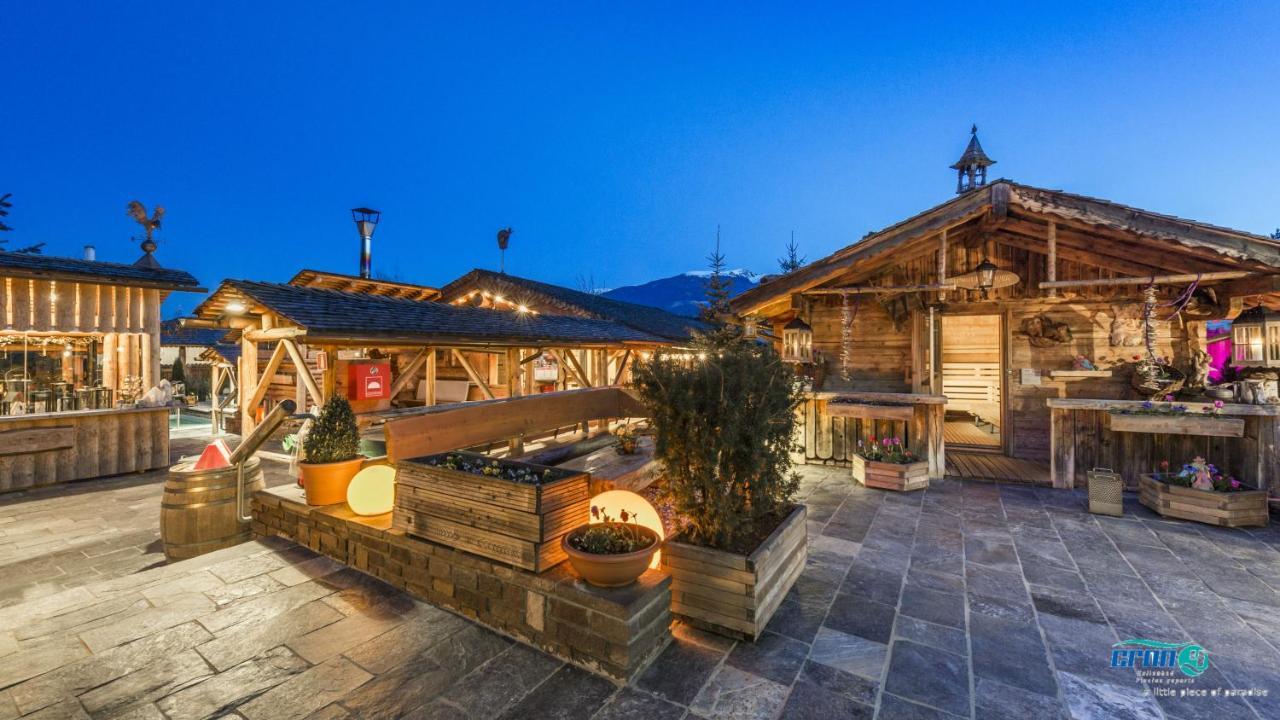 Hotel B&B Martha ブルーニコ エクステリア 写真